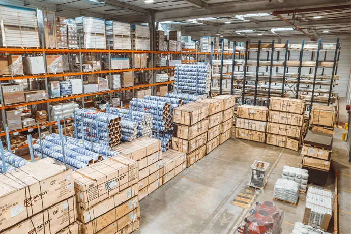 Stockage au sol entrepôt d'Orléans